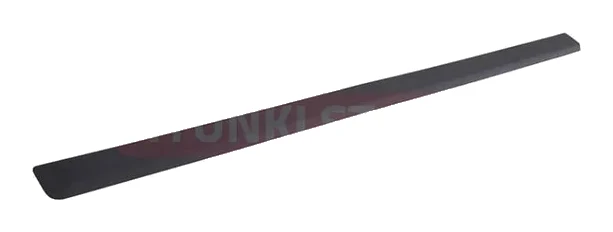 MOULDING FRONT DOOR FRAME RH · 82860C1000